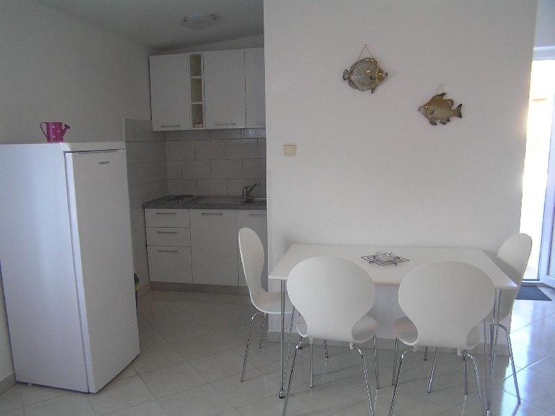 Deda Apartments Đảo Pag Ngoại thất bức ảnh